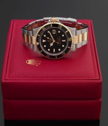Rolex Submariner Date 16613 Black Superluminova (16613 Black Superluminova)
